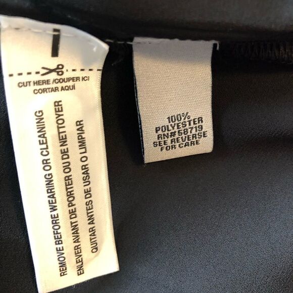 Ruff Hewn Grey Black Bell Sleeve Floral Embroidered Blouse XS - Picture 8 of 8